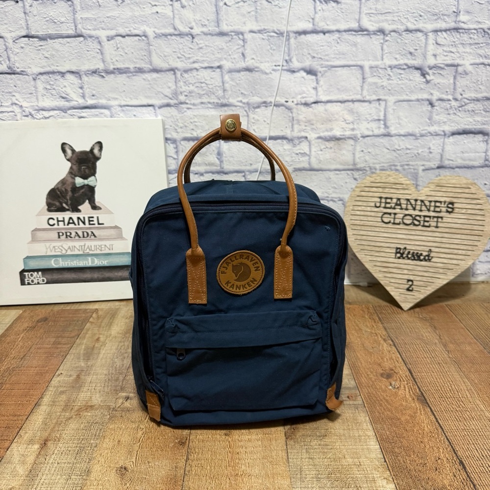 Fjallraven Kanken Blue Backpack With Leather Handles